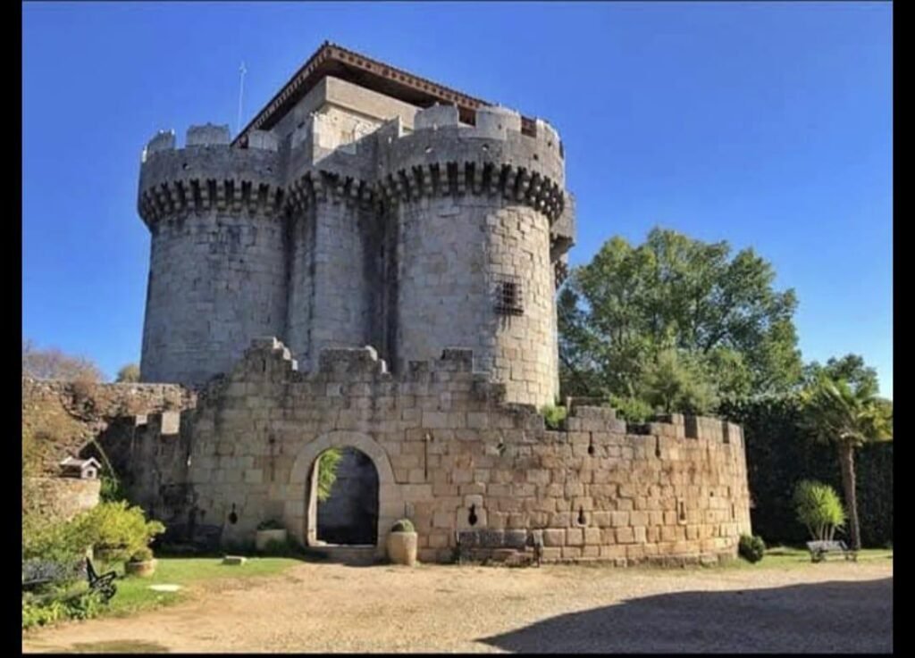 Castillo de Granadilla en el norte de Cáceres, zona de nuestras colmenas